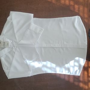 Tokisaki White Polyester Silk Feel Top. Large Size: Chest 38-41 Slim Fitting.